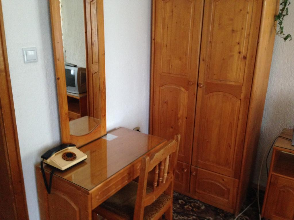 Katerina Family Hotel سموليان الغرفة الصورة